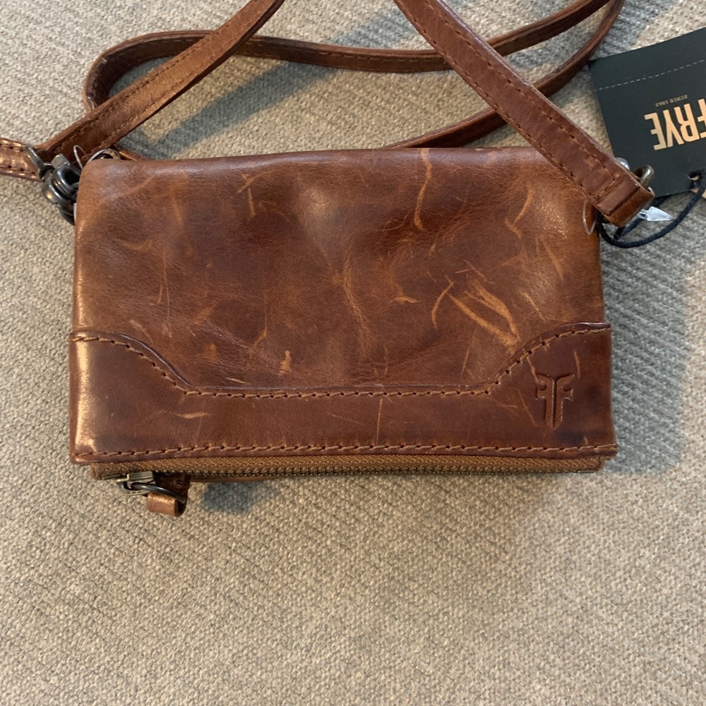 FRYE Melissa Stadium Cognac Brown Leather Foldover Crossbody Shoulder Bag NWT - Picture 5 of 9